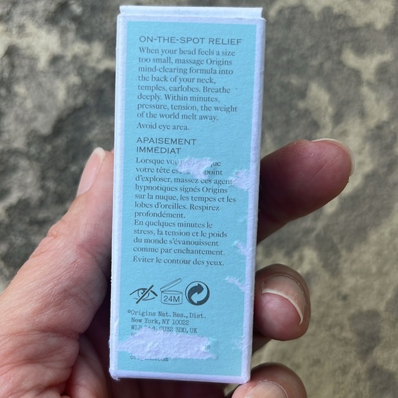 New Origins peace of mind on the spot relief - Picture 3 of 14